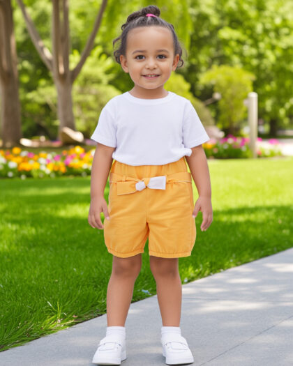 Kız Bebek Sarı Renk Kemer Detaylı Lastikli Keten Şort