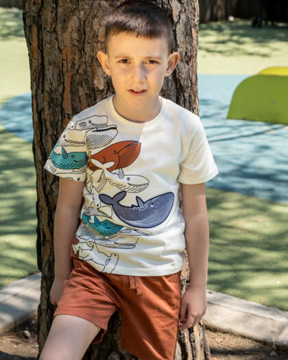 Erkek Çocuk Ekru Balık Desenli Penye T-shirt