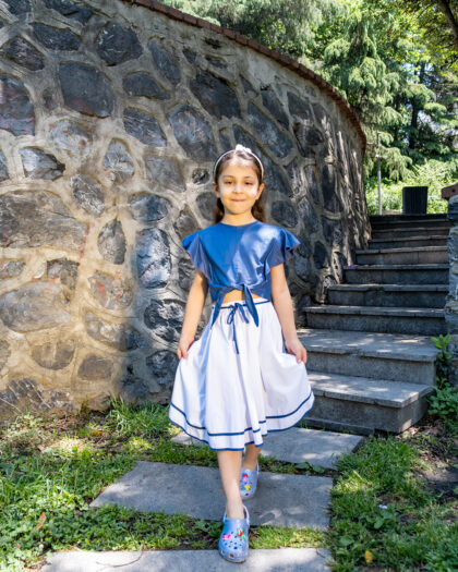 Kız Çocuk Beyaz Biye Detaylı Kemerli Etek