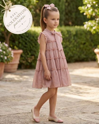 Kız Çocuk Kol Detaylı Toka Hediyeli Pembe Astarlı Elbise